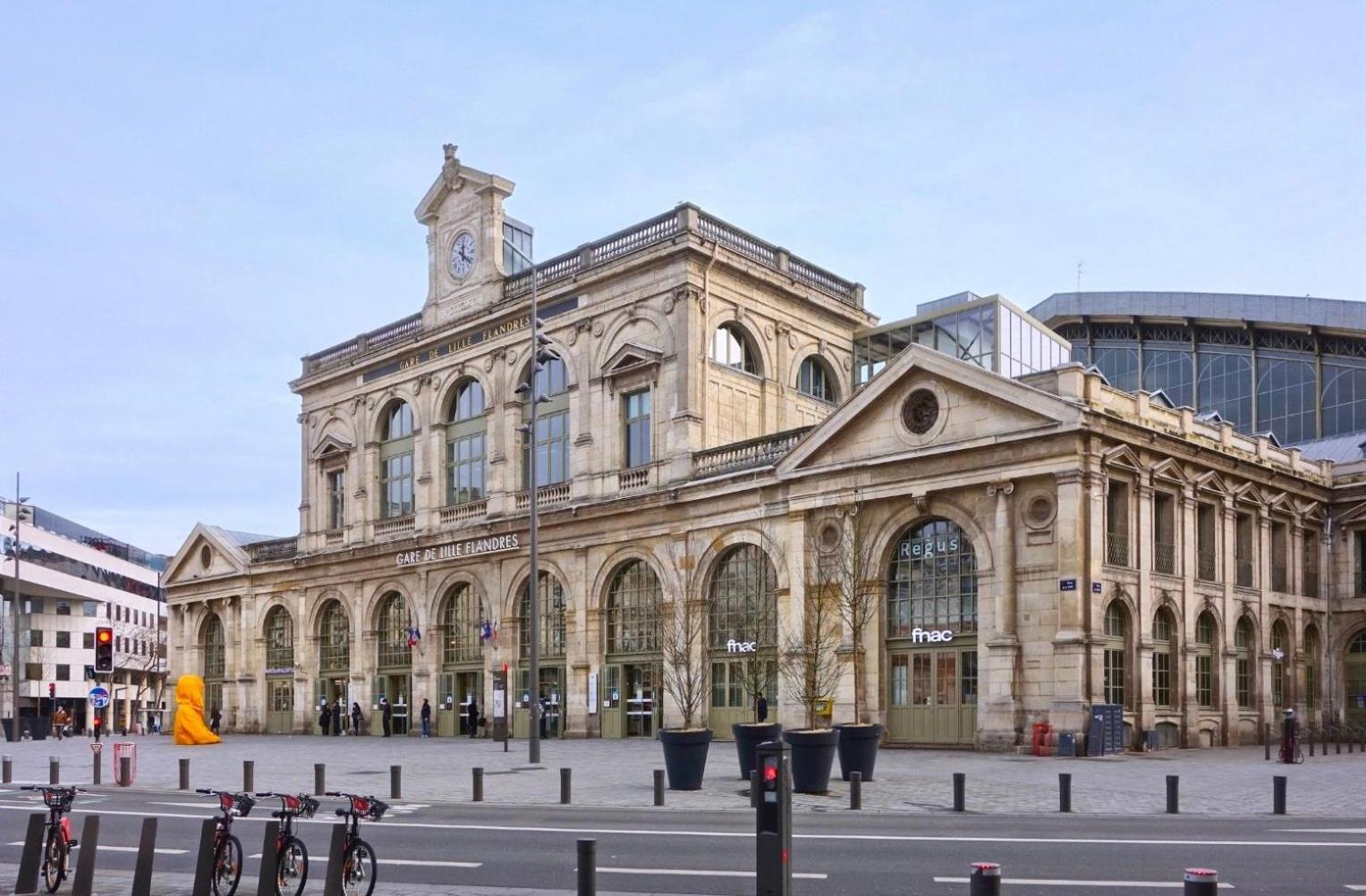 2-Bedroom Flat + Private Car Park. Lille Exterior photo